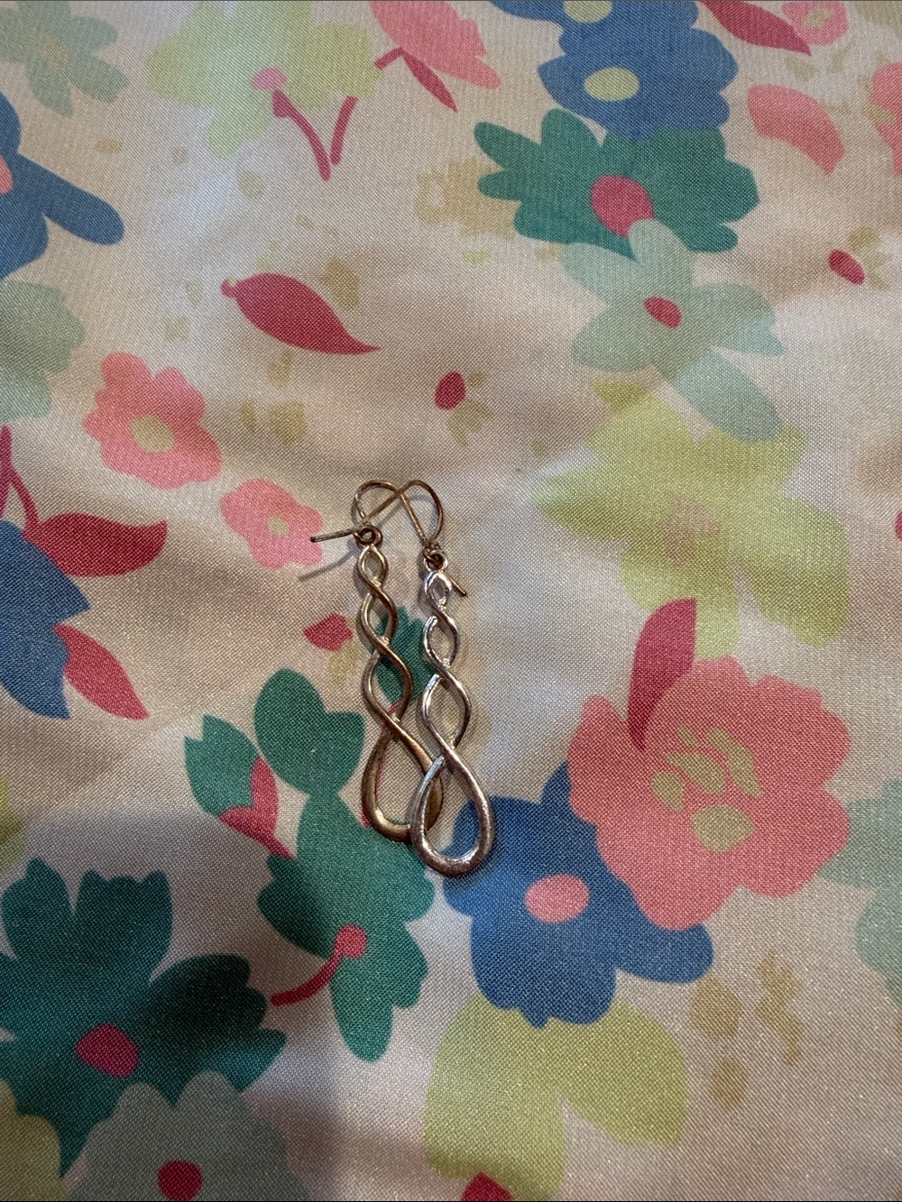 Elegant silver “Twisted Drop Earrings - Women Jewelry